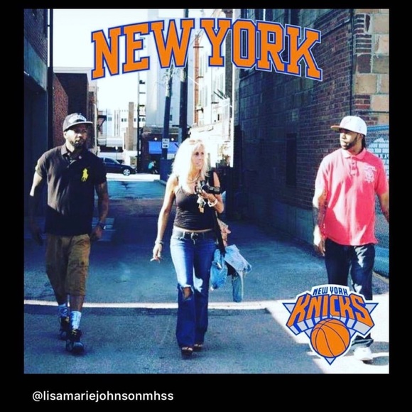 🌹 Meet your Posher, Lisa Marie - Picture 6 of 16